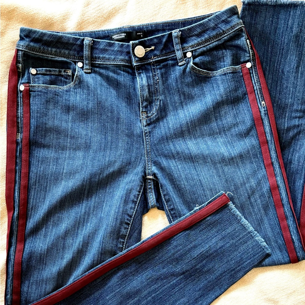 Simply Vera Vera Wang Side Stripe Raw Hem Ankle Jeans - Size 6